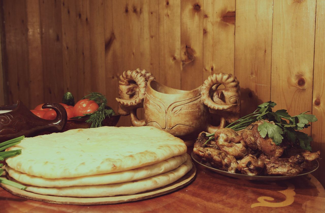 Особенности осетинской кухни, традиции и рецепты | Блог Gusto